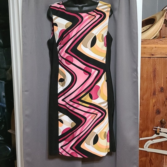 connected apparel Dresses & Skirts - Connected sleeveless dress size 12